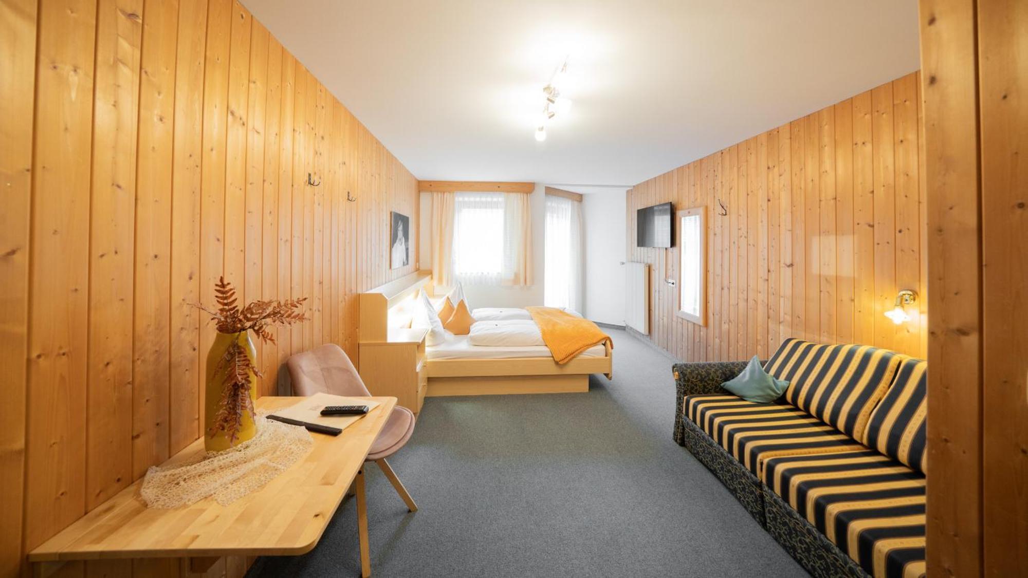 Hotel Das Lisann Pfelders Luaran gambar