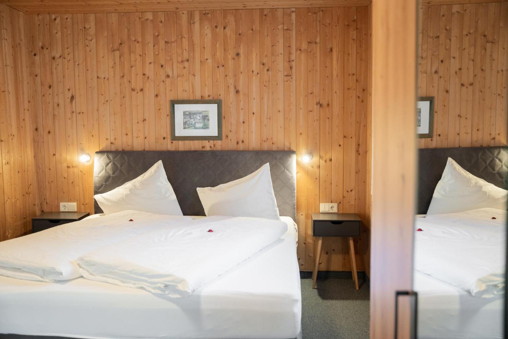 Hotel Das Lisann Pfelders Luaran gambar